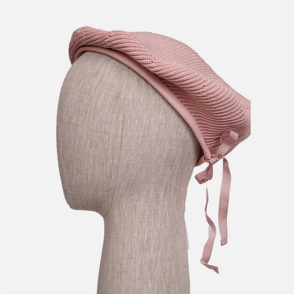 GUCCI GENUINE Pink Knit Beret with Ribbon Tie - Women's Fashion Accessory - Picture 2 of 10